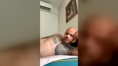 strongdaddy91 online show from June 24, 10:55 am