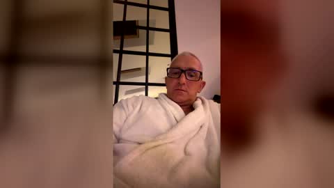 stu788 online show from March 29, 2:35 am