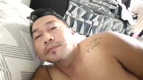 Val online show from April 15, 9:15 pm