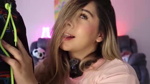 students_porn online show from February 19, 8:10 pm