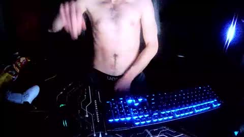 Snapshot of studply7 chatting on February 23, 6:12 pm studply7 online show from February 23, 6:12 pm