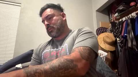 suavecito67 online show from December 5, 3:06 am