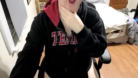 subbrian online show from December 3, 5:52 am