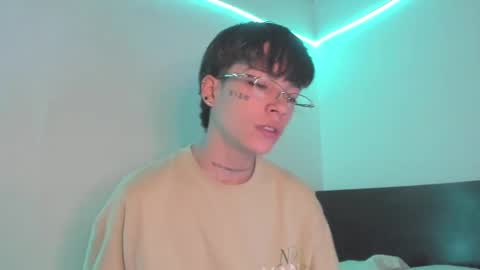 nico online show from December 14, 3:47 pm