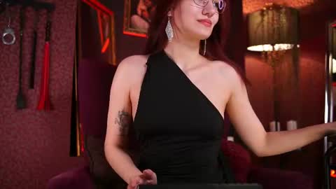 subtleart_ online show from July 18, 2:41 pm