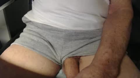 Snapshot of suckthisgaycock chatting on January 11, 4:06 am suckthisgaycock online show from January 11, 4:06 am