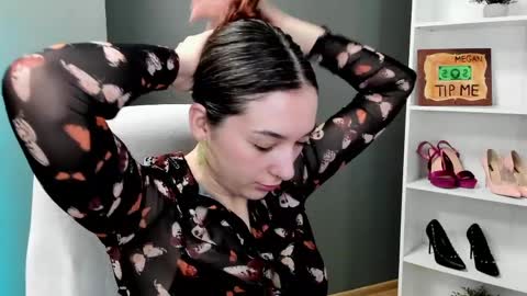 Megan online show from May 25, 7:36 am