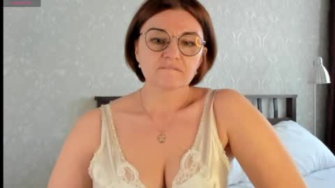 Emmy online show from April 4, 9:05 am