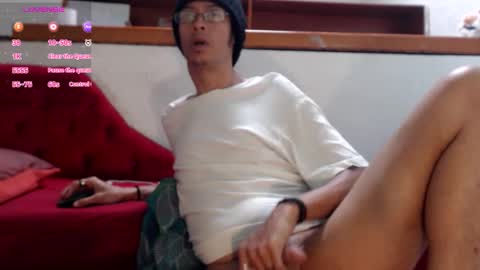 suggabrown_ online show from February 26, 4:43 pm