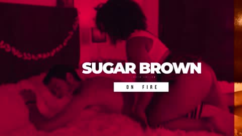 suggabrown_ online show from November 15, 12:07 pm