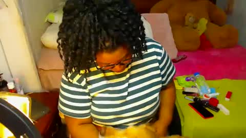 Cami   Back in 2 hours online show from December 13, 7:25 am