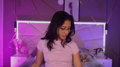 SUKI online show from April 4, 11:28 am