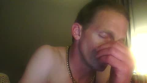 sullyp1987 online show from April 1, 9:21 am