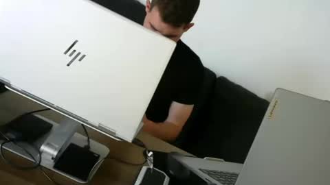 The Sultan online show from September 11, 5:36 pm