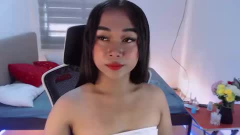 sultry cyrafoxmore online show from September 10, 7:09 am