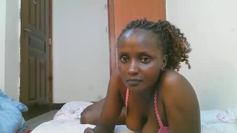 summerdew online show from March 18, 9:20 pm