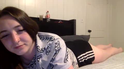 summerlee9 online show from May 28, 11:25 pm