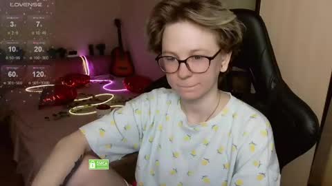 sunny mood online show from April 14, 4:38 am