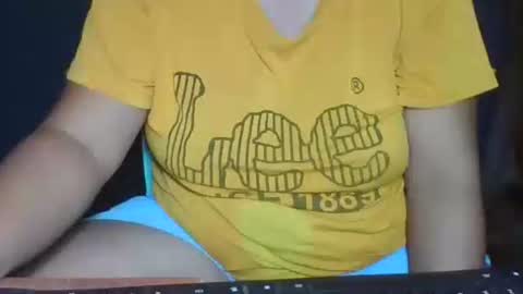 sunshine_789 online show from April 25, 6:49 pm
