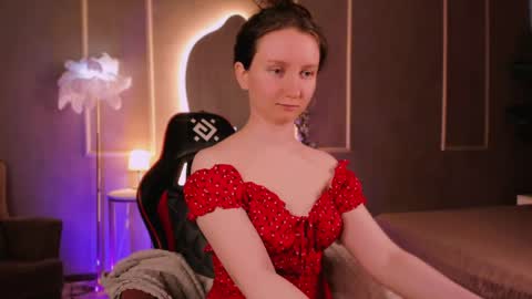 Alice online show from March 30, 1:55 pm