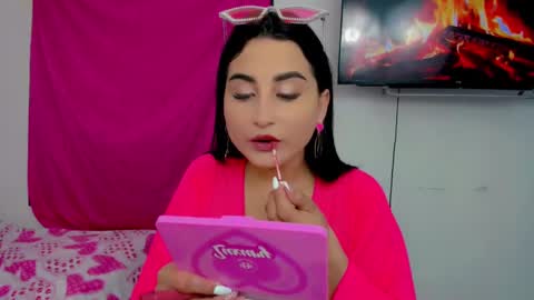 Andrea Rodriguez online show from February 24, 6:36 pm