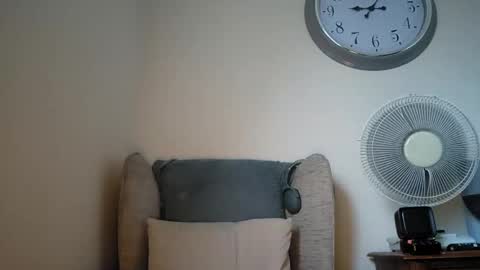 FORMYLOVE online show from December 20, 9:05 am