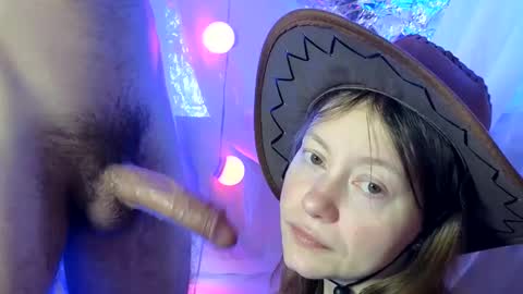 Snapshot of super_jony chatting on October 9, 9:42 pm super jony and Marta GMT 1300-1800 every day online show from October 9, 9:42 pm