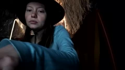 Snapshot of super_jony chatting on October 1, 2:21 am super jony and Marta GMT 1300-1800 every day online show from October 1, 2:21 am