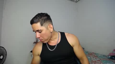 Snapshot of supermen_03 chatting on October 18, 4:16 am jhosh online show from October 18, 4:16 am