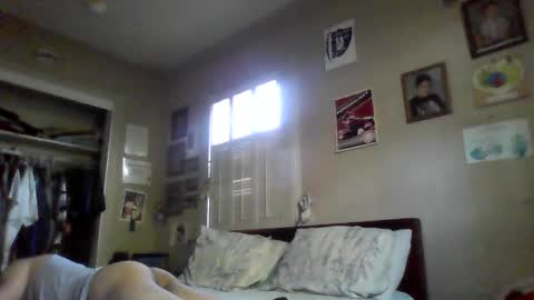 Snapshot of supermiguel20 chatting on October 15, 11:05 pm Super miguel20 online show from October 15, 11:05 pm