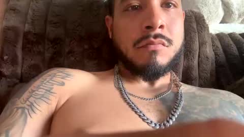 surpluspipe23 online show from June 10, 1:05 am