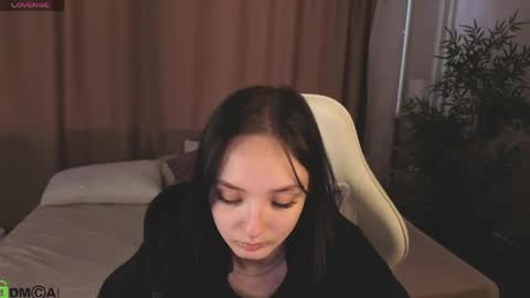 Annie online show from April 18, 2:46 am