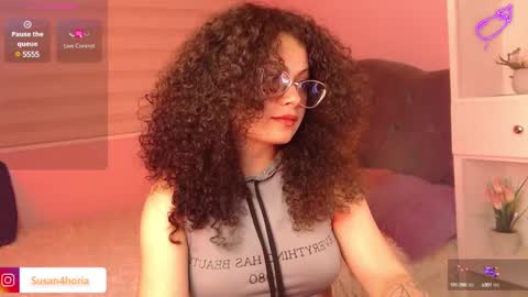 Snapshot of susan_bluee chatting on January 30, 6:24 am Susan online show from January 30, 6:24 am