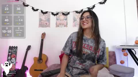 Snapshot of susanahendrix chatting on October 4, 7:33 pm Susana hendrix online show from October 4, 7:33 pm