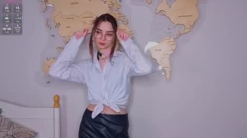 susannahtrojahn online show from February 13, 3:48 pm