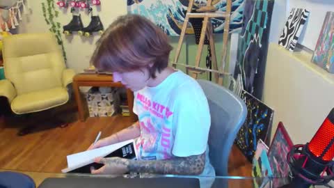   online show from November 3, 1:17 am