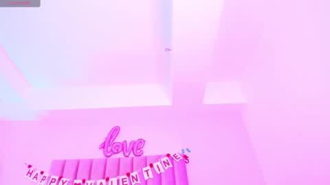 Snapshot of sussan_nicolle1 chatting on February 17, 12:38 pm Sussan Nicole  online show from February 17, 12:38 pm