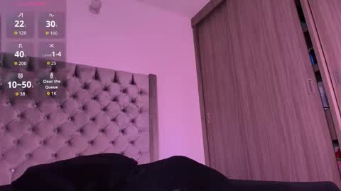 Andrea online show from March 19, 9:20 pm