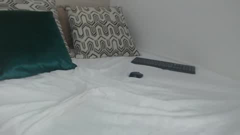 sussy leon online show from March 11, 3:02 pm