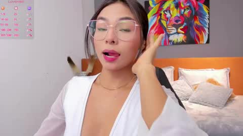 Snapshot of sussy_sweet4u chatting on February 12, 8:59 am sussy_sweet4u online show from February 12, 8:59 am