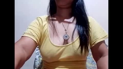 suzzie_hot online show from March 5, 9:59 pm