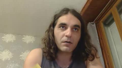 Snapshot of swallow39 chatting on October 22, 10:33 pm H3D0N15T5 online show from October 22, 10:33 pm