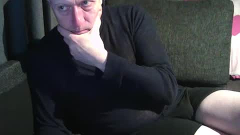 ArnSwart online show from April 12, 5:39 pm