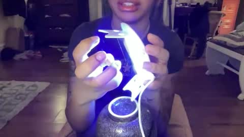 june  online show from January 8, 1:33 am