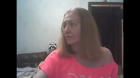 sweet4blonde67 online show from June 9, 7:30 am
