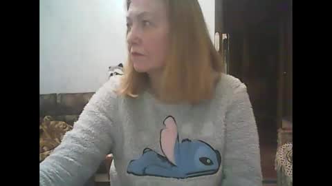 sweet4blonde67 online show from May 5, 9:37 am