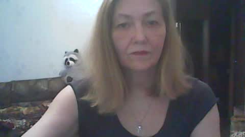 sweet4blonde67 online show from June 15, 3:37 pm