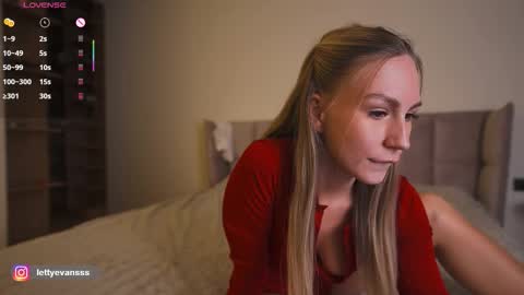 sweet__letty online show from October 30, 5:57 pm