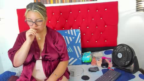 Carolina online show from October 29, 7:14 pm