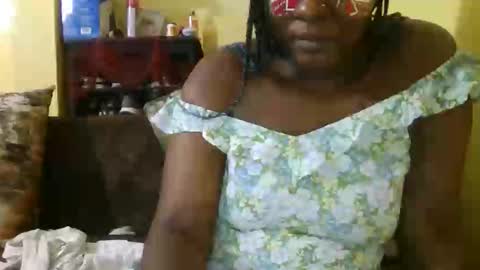 sweet_adora online show from June 3, 7:30 pm